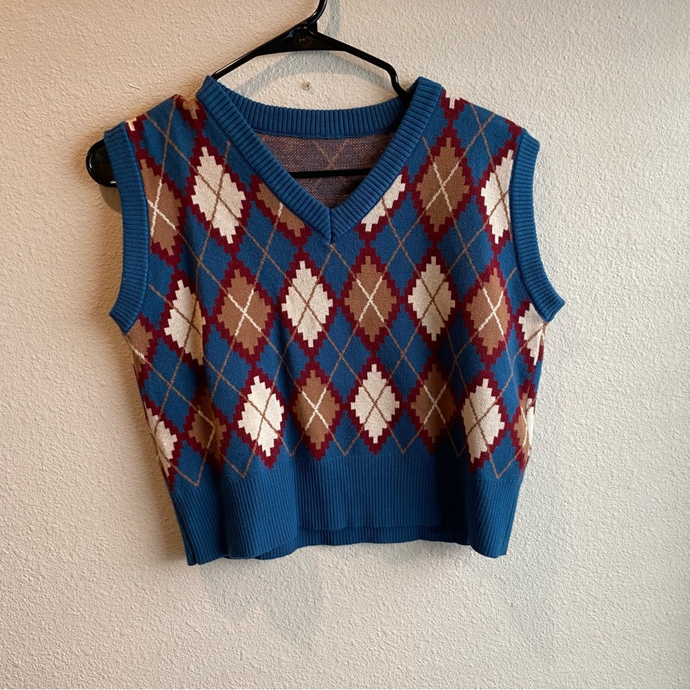 Sweater Vest